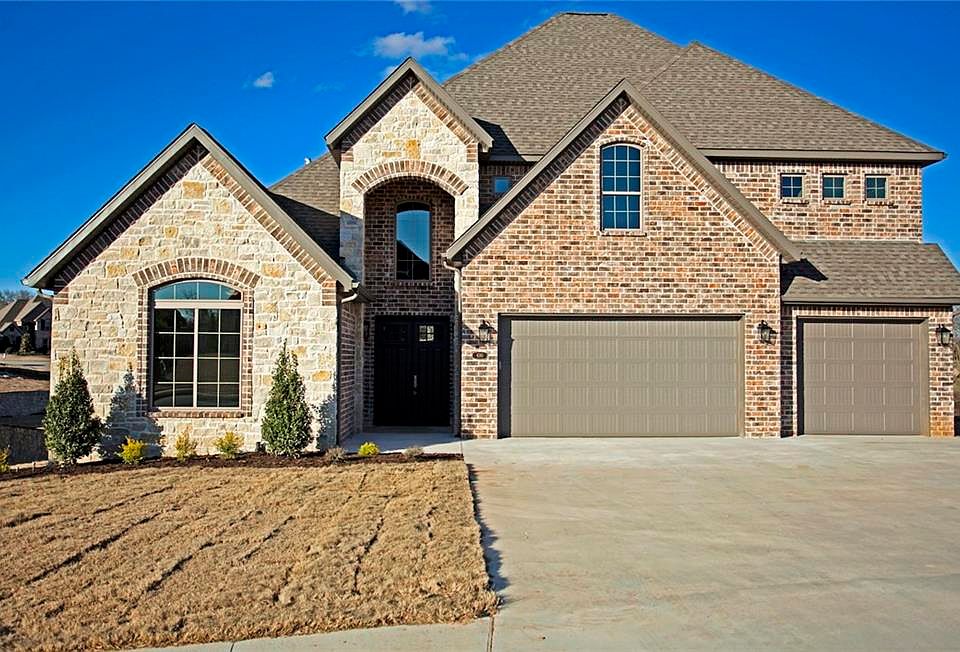 1st image of 630 Trailwood Cir