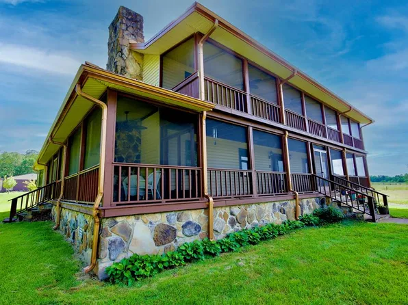151 Reece Ln, Pikeville, TN 37367
