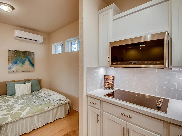 1605 Sanchez St #2 — Photo 11