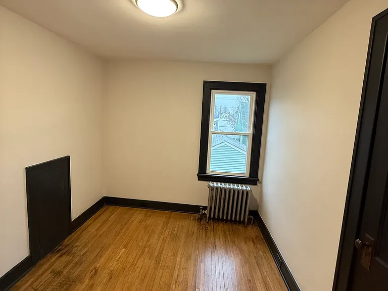 59 Dundee St #B — Photo 12