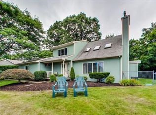 11 David Dr, Cranston, RI 02920
