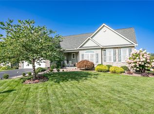 160 Emery Run, Rochester, NY 14612