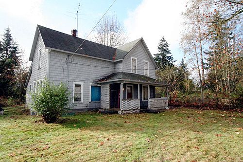 2nd image of 257 Dennis St SW