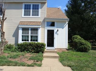 12 Nottingham Way, Somerset, NJ 08873