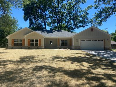2204 E Bancroft Street, Springfield, MO, 65804