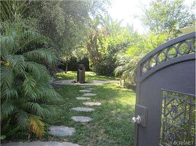 3rd image of 17425 Parthenia St