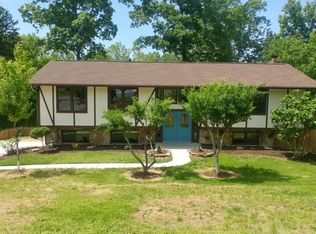 15 Clark Pl, Oak Ridge, TN 37830