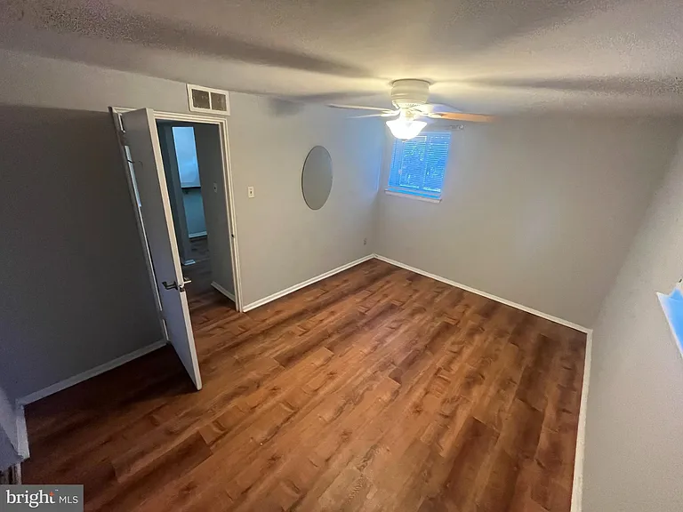 7837 Dungan Rd #B — Photo 7