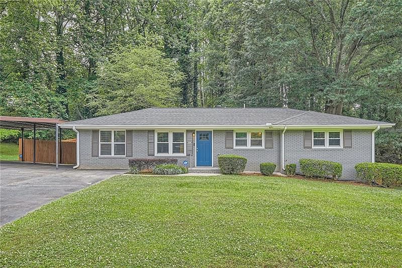 1st image of 264 Pineland Dr SE