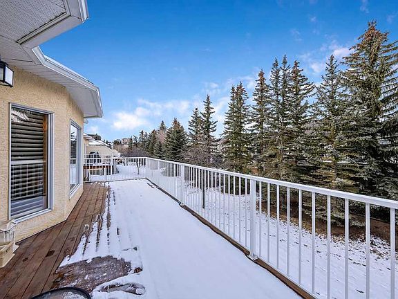 3rd image of 18 S Prominence Vw SW