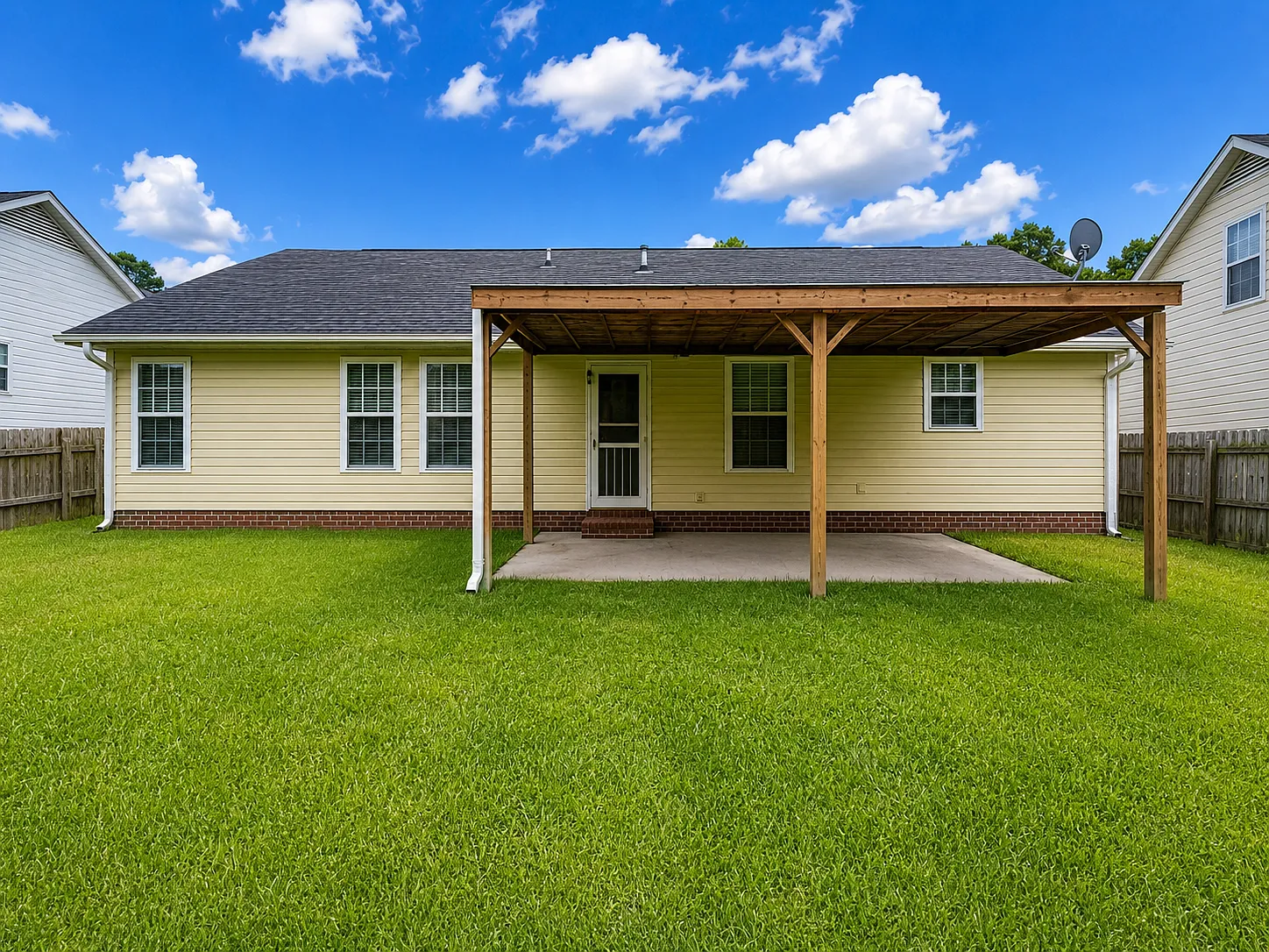 3 bed, 2.0 bath, $1,650 — Photo 3