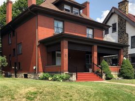 314 Lincoln Ave, Pittsburgh, PA