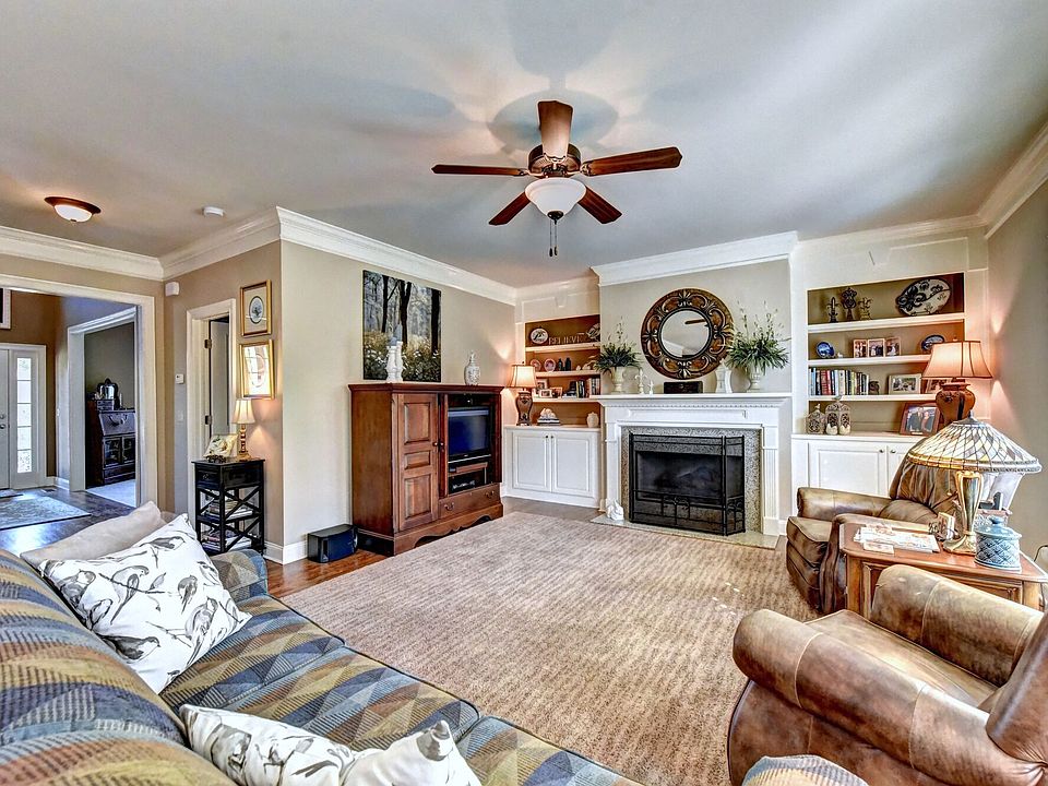 1st image of 6523 Lemon Grass Ln