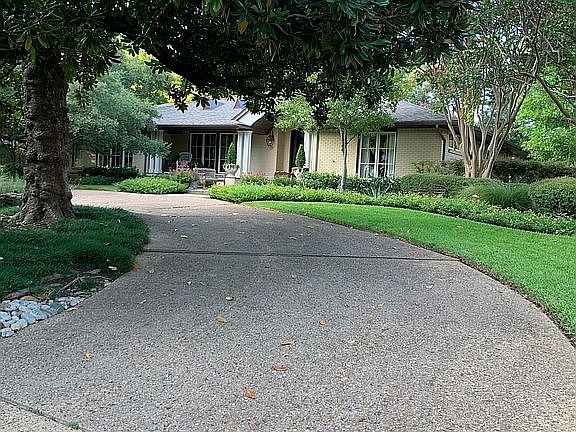 2nd image of 7227 Birchwood Dr