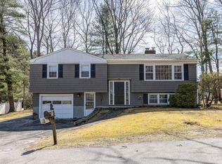 28 Valley Rd, Cape Elizabeth, ME 04107