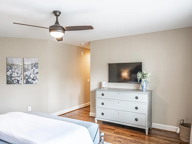 110 Hearthstone Rd — Photo 34