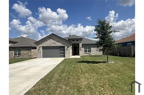 4815 Viewcrest Rd #- Photo 1