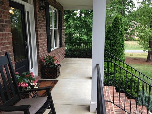3rd image of 159 Northington Woods Dr