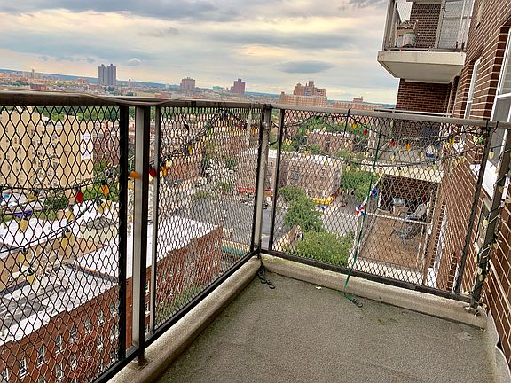 5th image of 2550 Olinville Ave APT 15E