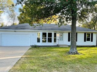 3435 NW 43rd St, Topeka, KS 66618