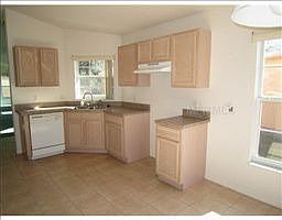 4th image of 384 Grand Canal Dr
