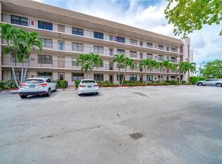 2981 N Nob Hill Rd APT 102, Sunrise, FL 33322