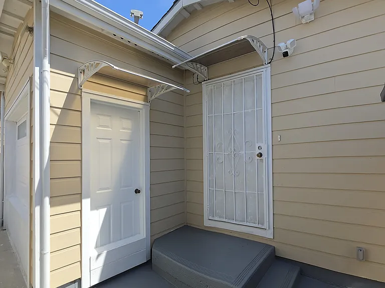 512 Poplar Ave — Photo 13