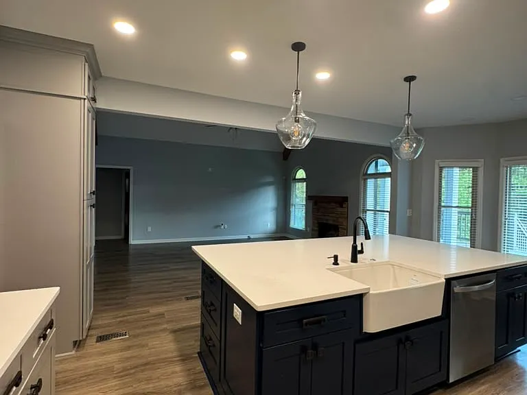 1051 Spartan Ln — Photo 8