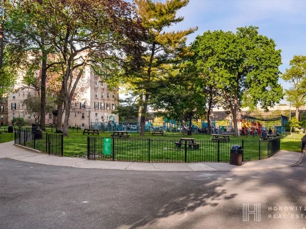 55-03 31st Avenue image 12 of 12