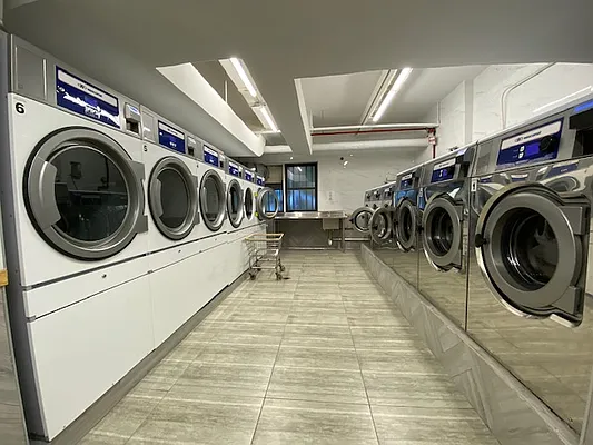 Rented by MySpaceNYC | media 7