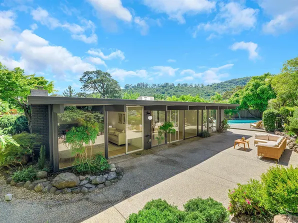 15 Don Timoteo Ct, San Rafael, CA 94903