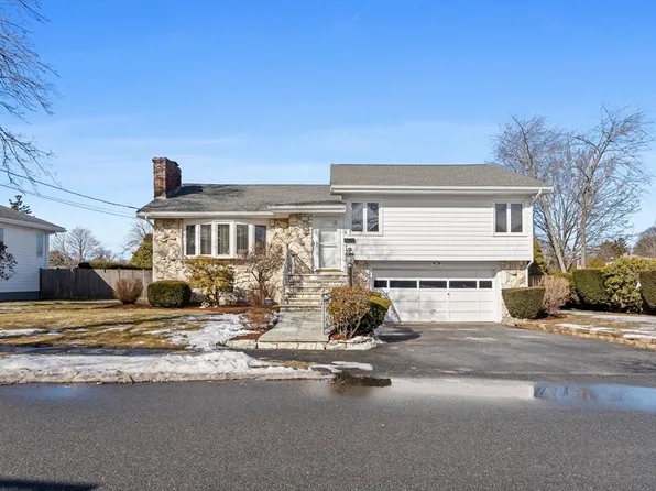 5 Arlyn Rd, Marblehead, MA 01945