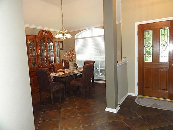 Entry way