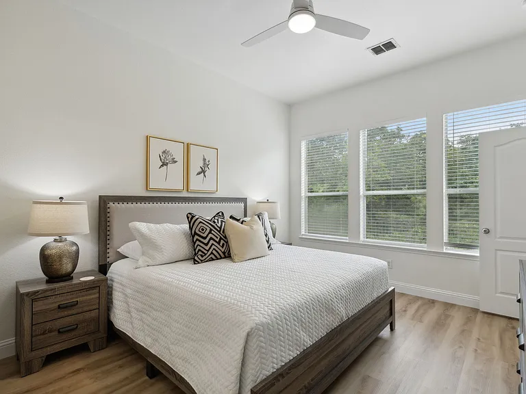 8824 Tyler Dr — Photo 17