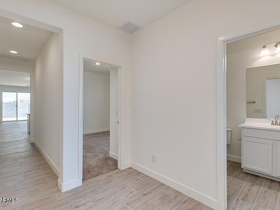 5th image of 175 E MINT Lane