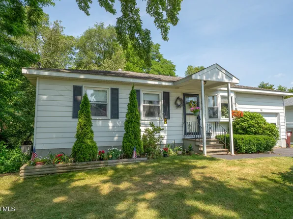 37 Linton Avenue, Albany, NY 12205