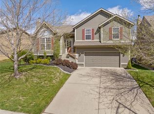1044 N Marion St, Olathe, KS 66061