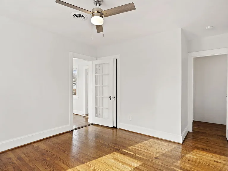 4312 10th St NE — Photo 20