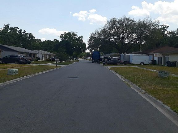 4th image of 4058 Oriely Dr W