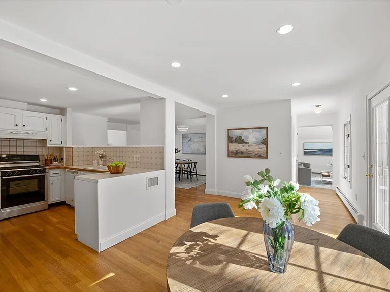 48 Miller Rd — Photo 10