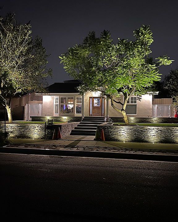 2nd image of 3007 Virginia Ave
