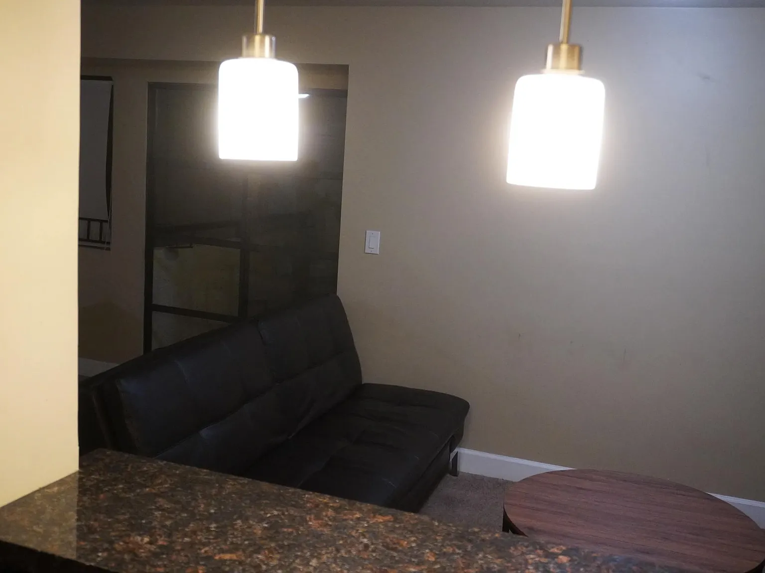2 bed, 953 sqft, $4,800 — Photo 4