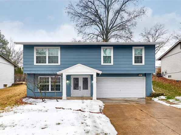 514 Arborwood Dr, Ballwin, MO 63021