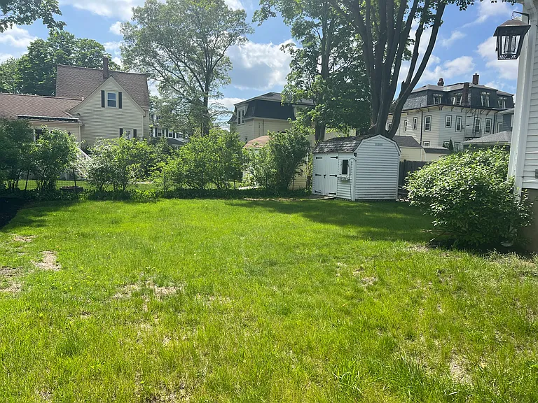 9 Arlington St #1 — Photo 23
