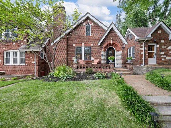 5732 Murdoch Ave, Saint Louis, MO 63109