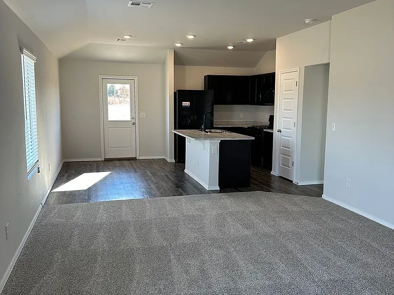 1200 Corner Brook Dr — Photo 4