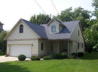13523 Venetian Dr, Monroe, MI