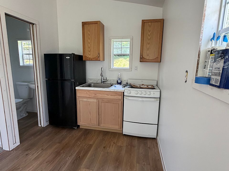 1st image of 12815 Beaverdale Ln #1