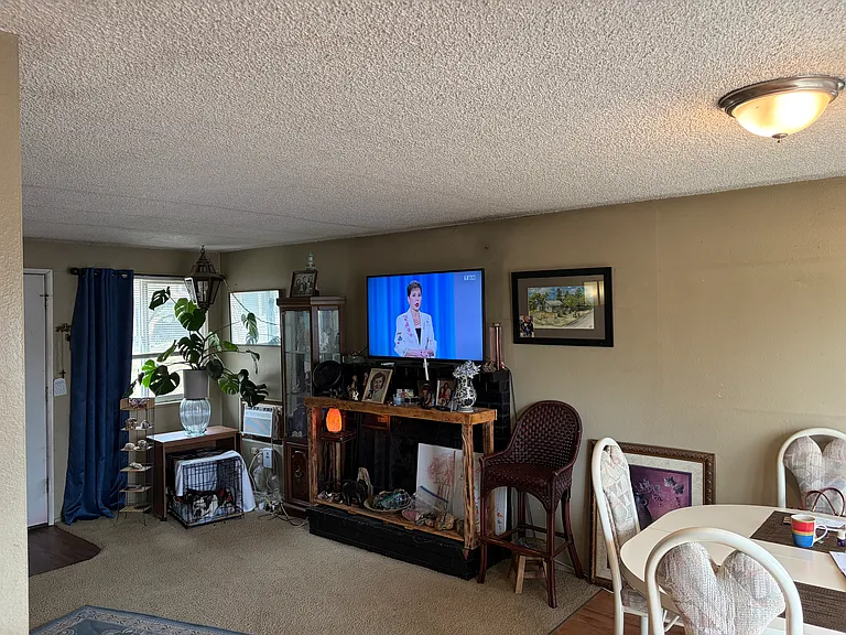 2801 Kauffman Ave #2801 — Photo 2
