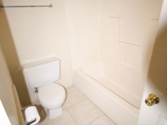 3rd image of 3412 High Peak Ln